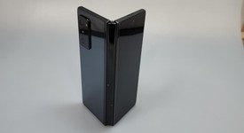 Fair
													Samsung Galaxy Z Fold2 5G - AT&T, Mystic Black, 256 GB, 12 GB, SM-F916U, photo 3 of 6