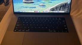 Good
													MacBook Pro 2021 - 16" - Apple M1 Pro 10-core, Silver, 512 GB, 16 GB, photo 1 of 4