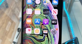 Good
													Apple iPhone Xs Max - Unlocked, Gold, 512 GB, A1921, photo 2 of 11