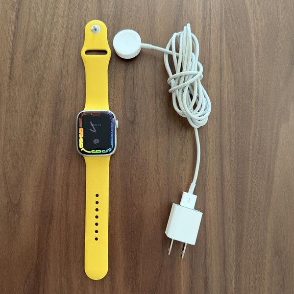 Apple Watch Series 7 45mm - Starlight, A2474 - GPS, Aluminum