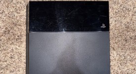 Fair
													PlayStation 4 - Black, 500 GB, Standard, photo 4 of 9