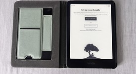 Mint
													Amazon Kindle Paperwhite 12th Gen 2024 - Amazon, Black, photo 5 of 13