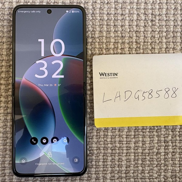 Motorola Razr (2023) - Unlocked, 128 GB, Sage, 8 GB