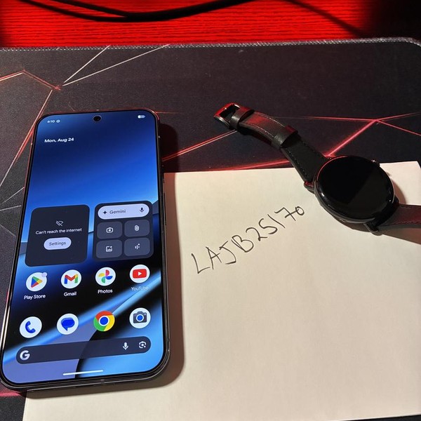 Google Pixel 10 Pro XL - Verizon, 256 GB, Moonstone, GUL82