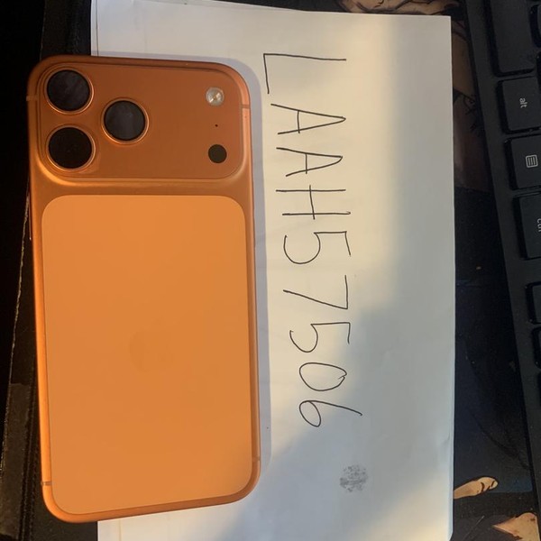 Apple iPhone 17 Pro Max - Spectrum, 256 GB, Cosmic Orange, A3257