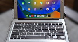 Good
													Apple iPad Pro 12.9" 1st Gen 2015 - Wi-Fi, Gold, 128 GB, A1584, 1st Gen 2015, photo 2 of 8
