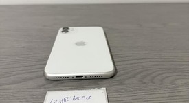 Good
													Apple iPhone 11 - Unlocked, White, 64 GB, A2111, photo 3 of 7