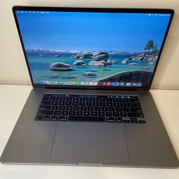 MacBook Pro 2019 - 16 inch - 512 GB, Gray, 32 GB, Intel Core i7