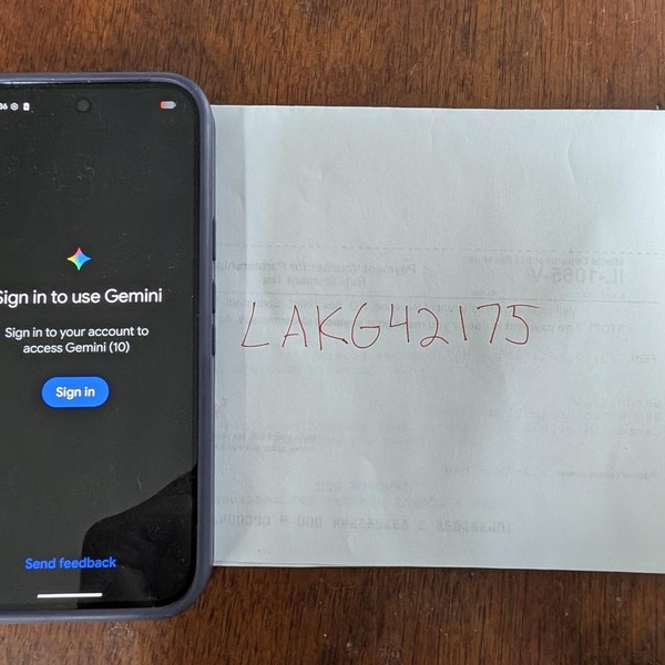 Google Pixel 10 Pro - Unlocked, 128 GB, Obsidian, GA09887