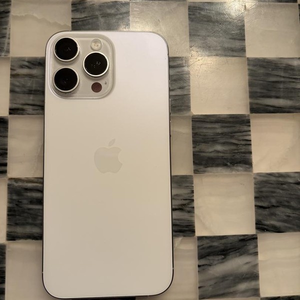 Apple iPhone 16 Pro Max - Verizon, 256 GB, White, A3084