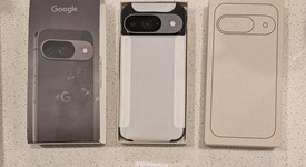 Mint
													Google Pixel 9 - Unlocked, Obsidian, 128 GB, 12 GB, G2YBB, photo 2 of 8