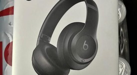 Used
													Beats Studio Pro - Beige, Stussy Edition, photo 3 of 3