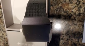 Mint
													Fitbit Ionic - Gray, photo 3 of 10