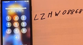 Mint
													Apple iPhone SE 2nd Gen 2020 - Unlocked, Black, 128 GB, A2275, photo 1 of 17