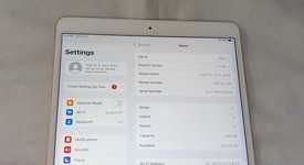 Good
													Apple iPad Pro 10.5" - Wi-Fi, Gold, 256 GB, photo 2 of 4