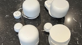 Good
													Google Nest WiFi Mesh Router - Snow, 3-Pack, photo 1 of 2