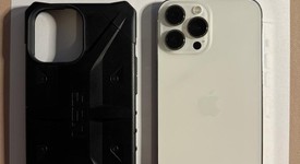 Good
													Apple iPhone 13 Pro Max - Unlocked, Silver, 128 GB, A2484, photo 3 of 7