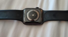 Good
													Apple Watch Series 5 44mm - Gray, A2093 - GPS, Aluminum, photo 2 of 4