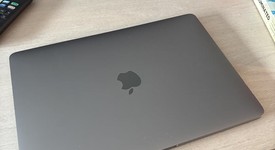 Good
													MacBook Pro 2022 - 13" - Apple M2, Silver, 256 GB, 8 GB, photo 5 of 10
