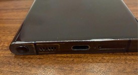 Good
													Samsung Galaxy S22 Ultra - T-Mobile, Black, 128 GB, 8 GB, SM-S908U, photo 2 of 3