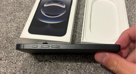 Mint
													Apple iPhone 16e - Boost, Black, 128 GB, A3212, photo 5 of 10