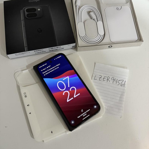 Google Pixel 9 Pro Fold - Unlocked, 256 GB, Obsidian, GGH2X