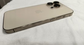 Good
													Apple iPhone 14 Pro - Unlocked, Gold, 128 GB, A2650, photo 5 of 10
