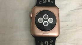 Good
													Apple Watch Series 3 38mm - Unlocked, Gold, A1860, Aluminum, photo 3 of 6