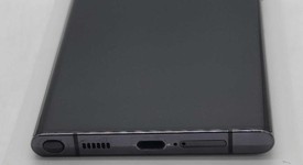 Mint
													Samsung Galaxy S22 Ultra - Unlocked, Black, 128 GB, 8 GB, SM-S908U1, photo 3 of 7