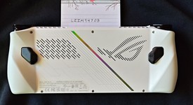 Mint
													Asus ROG Ally 7" - Z1 Extreme, White, 512 GB, 16 GB, Ryzen Z1 Extreme, photo 4 of 6