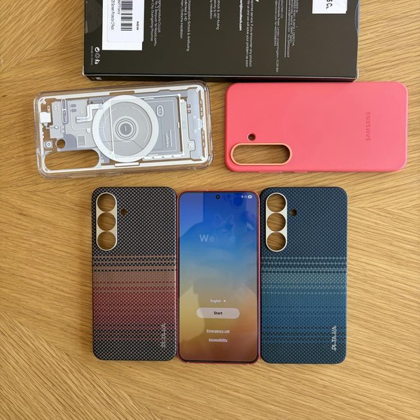 Samsung Galaxy S25 - Unlocked, 128 GB, Coralred, 12 GB, SM-S931U1