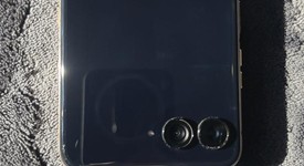 Good
													Motorola Razr Ultra (2025) - Unlocked, PANTONE Mountain Trail, 512 GB, 16 GB, photo 5 of 13