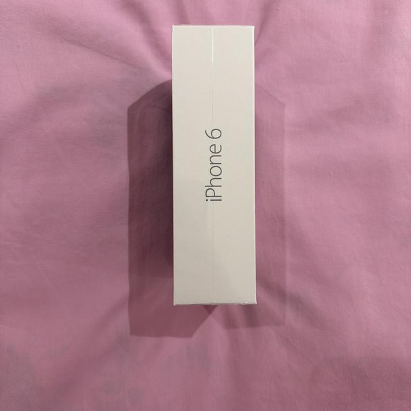 Apple iPhone 6 - Unlocked, 32 GB, Gray, A1549
