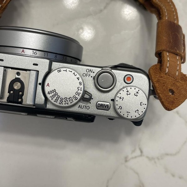 Fujifilm X70 - Silver