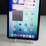 Good Apple iPad Air (5th Gen) - Wi-Fi, 256 GB, Gray, A2588