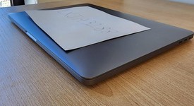 Good
													MacBook Pro 2017 (With Touch Bar) - 13" - I7, Gray, 512 GB, 16 GB, photo 4 of 32