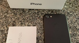 Good
													Apple iPhone 7 - AT&T, Black, 128 GB, A1778, photo 2 of 9