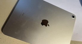 Good
													Apple iPad 10th Gen - Wi-Fi, Silver, 64 GB, A2696, photo 4 of 11