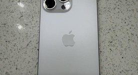 Mint
													Apple iPhone 16 Pro Max - Unlocked, White, 256 GB, A3084, photo 4 of 12