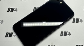 Mint
													Apple iPhone SE 3rd Gen 2022 - Unlocked, Midnight, 128 GB, A2595, photo 4 of 5