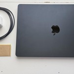 Mint MacBook Air 2023 (M2) - 15 inch - 1 TB, Midnight, 16 GB, Apple M2