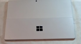 Good
													Microsoft Surface Pro 4 - 12.3 Inch - Wi-Fi, Silver, 128 GB, 4 GB, photo 4 of 7