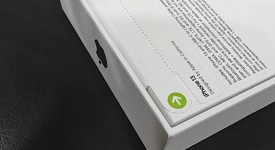 New
													Apple iPhone 13 - Metro by T-Mobile, Midnight, 128 GB, A2482, photo 3 of 5