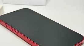 Mint
													Apple iPhone 14 - Unlocked, Red, 128 GB, A2649, photo 2 of 4