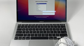 Mint
													MacBook Air 2020 - 13" - Apple M1, Silver, 256 GB, 8 GB, photo 1 of 8