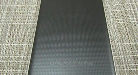 Fair
													Samsung Galaxy Alpha - AT&T, Black, 32 GB, SM-G850A, photo 2 of 3