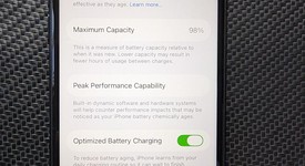 Good
													Apple iPhone SE 3rd Gen 2022 - Unlocked, Midnight, 64 GB, A2595, photo 2 of 12