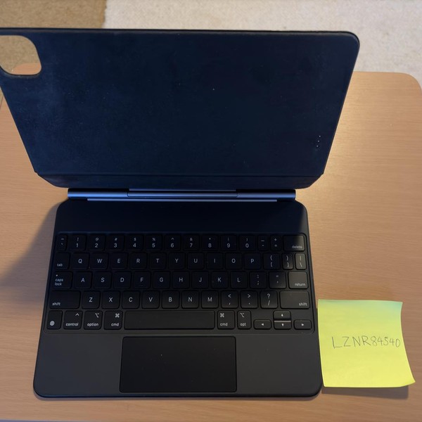 Apple Magic Keyboard for iPad Pro - Black