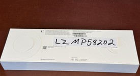 New
													Apple Watch SE 2nd Gen 40mm - Unlocked, Silver, A2726 - Cellular, Aluminum, photo 3 of 4