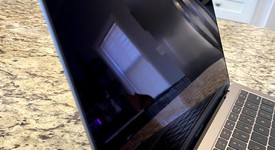 Good
													MacBook Air 2019 - 13" - I5, Gray, 256 GB, 8 GB, photo 4 of 16